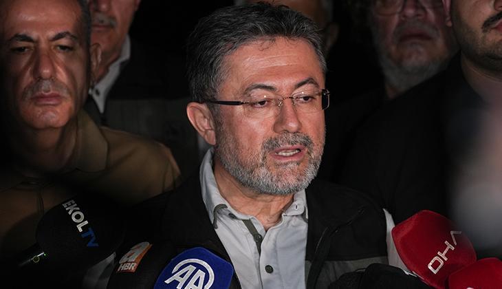 Tarım ve Orman Bakanı İbrahim Yumaklı, İzmir’deki Orman Yangınlarını Havadan İnceledi ve Yetkililerden Güncel Bilgi Aldı