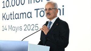 Türkiye-İtalya Arasında 10 Bininci Ro-Ro Seferi Coşkuyla Kutlandı