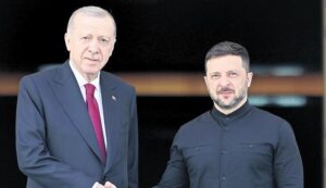 Türkiye’nin Arabuluculuğunda Rusya-Ukrayna Barış Müzakereleri İlk Adımlarını Attı