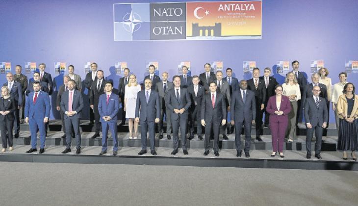 Türkiye’nin NATO Zirvesi ve Diplomaside Güncel Gelişmeler