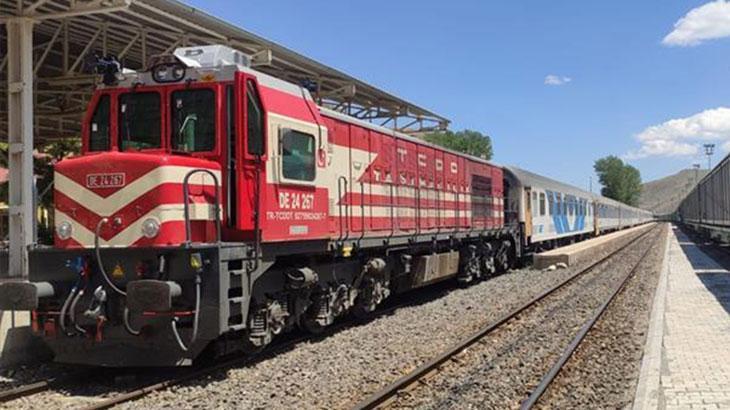 Ulaştırma ve Altyapı Bakanı Abdulkadir Uraloğlu’ndan Van-Tahran Tren Seferleri Hakkında Güncel Bilgi