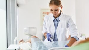 Vajinal Doğum Nedir ve Kimler İçin Uygundur?