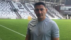 Vanspor FK ile Elazığspor’un Lig Play-Off 3. Turu Hazırlıkları