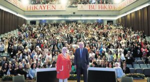 AYŞEGÜL KAHVECİOĞLU – Cumhurbaşkanı Erdoğan’ın Kadın ve Siyaset Vurgusu