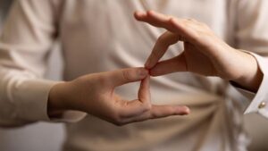 Genetik İşitme Kaybına Karşı Yeni Umut: Gelişmiş Gen Terapileri Çığır Açıyor