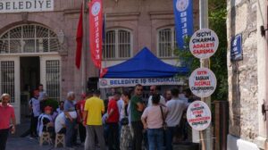 İzmir Büyükşehir Belediyesinden İşçi Görevi İptali ve Direniş Günleri