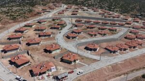 Osmaniye’de Deprem Konutlarının Anahtar Teslim Töreni ve Açıklamalar