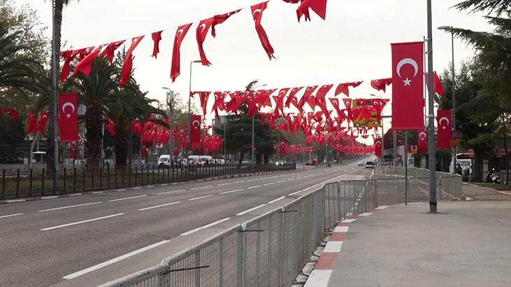 103. Zafer Bayramı Kutlamaları Kapsamında Vatan Caddesi ve Çevresinde Trafik Düzeni