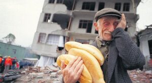 17 Ağustos’un üzerinden 26 yıl geçti! Türkiye 448 bin kez sallandı