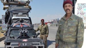 6 ayda modifiye etti, film aracına benzetti: ‘Görenler çok şaşırıyor’