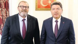 Ankara’da Bakanlık Görüşmesi: Trafik ve Sokak Magandalarına Yeni Ceza Düzenlemeleri