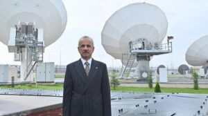 Bakan Uraloğlu: Geleceğin uydularını gençler tasarlayacak