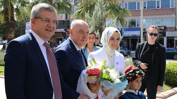 Denizli’de Bakan Göktaş’ın Ziyareti: Aile ve Gençlik Projelerinin Vitrini