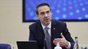 Enerji Bakanı Bayraktar güzel haberi duyurdu: Petrol ve doğal gaz aramasında yeni anlaşma sinyali!