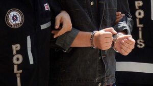 FETÖ’ye yönelik operasyonlarda 49 şüpheli yakalandı