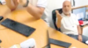 Hekimlikte Eşitlik ve Mesleki Sorumluluk: Giyim ve Muayeneye Erişim Üzerine Tartışmalar