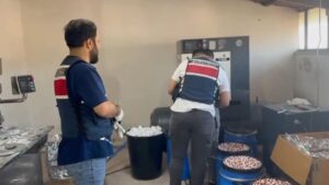 İstanbul Jandarma Operasyonlarında Uyuşturucu İmal ve Ticaretiyle İlgili Ağ Çözüldü