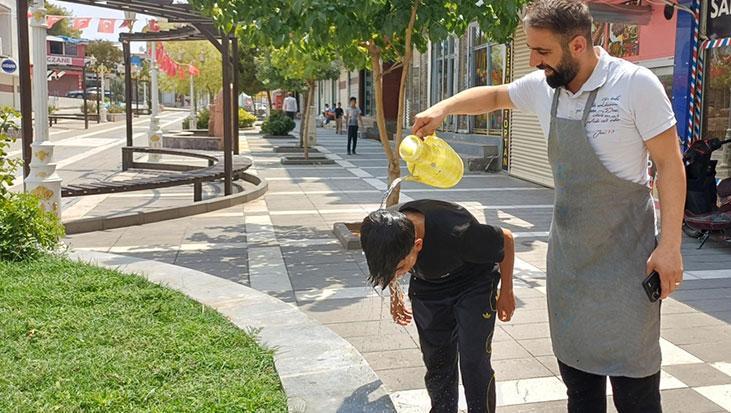 İstanbul ve yurt genelinde sıcaklık alarmı: Yeni haftada 40 derece rekor sıcaklarla geliyor