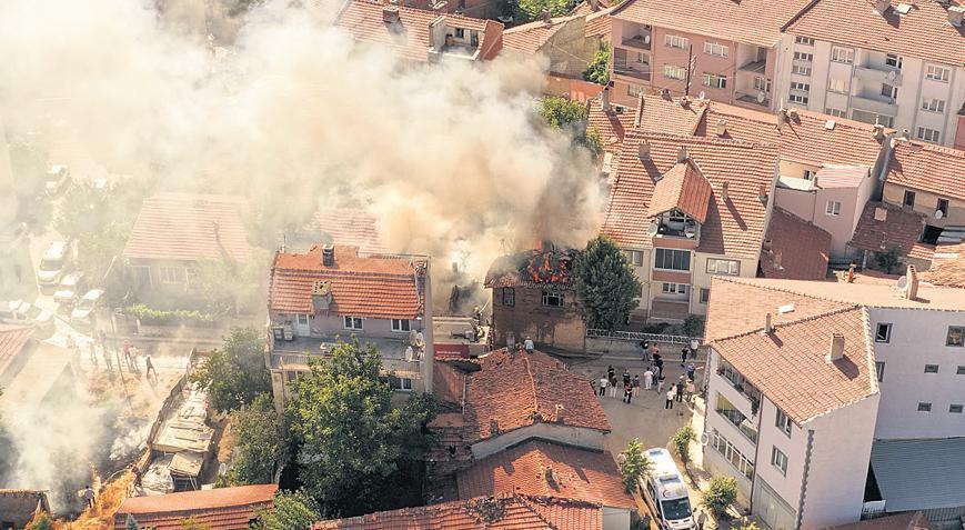 İzmir ve Bilecik’te Orman Yangını Sonrası Yeni Konut Projeleri ve Hak Sahipliği Süreçleri
