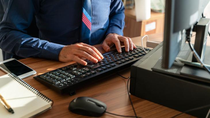 Kamu Hizmetlerinde Ödemeler ve Ek Haklar: 8. Dönem Toplu Sözleşmesiyle Gelen Değişiklikler