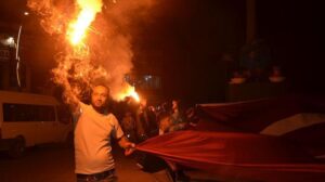 Malazgirt’te Coşkulu Yürüyüş ve Anlamlı Davet: Cumhurbaşkanı’nı Karşılama Hazırlıkları