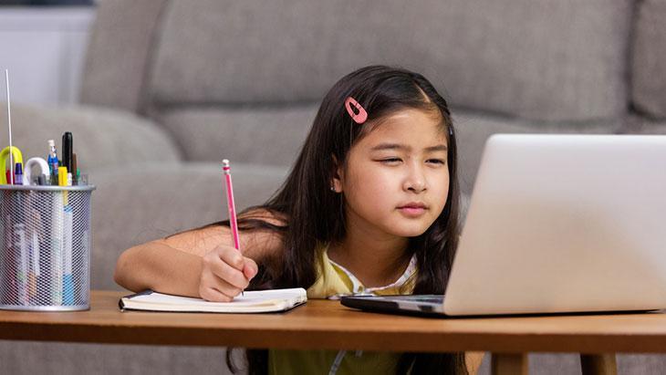 Miyopi: Belirtiler, Risk Faktörleri ve Erken Önleme Yöntemleri