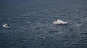 Muğla’da feci olay! 8 kişinin bulunduğu fiber tekne battı! 2 çocuk aranıyor