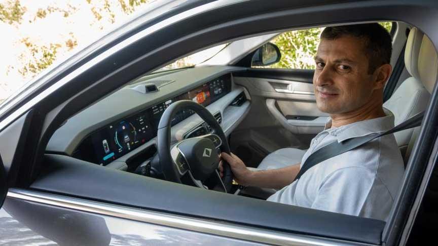 Togg T10X ile Balkan Turu: Elektrikli Aracın Sınırları ve İnsanların Merakı