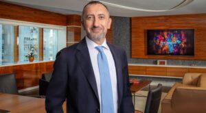 Türk Telekom CEO’su Önal: Hız, kapsama ve altyapı gücümüzle Türkiye’nin dijital omurgasını örüyoruz