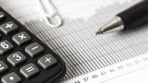 Türkiye Ekonomisinde Ağustos ve Eylül Gündemi: Enflasyon, Dış Ticaret ve OVP Adımları