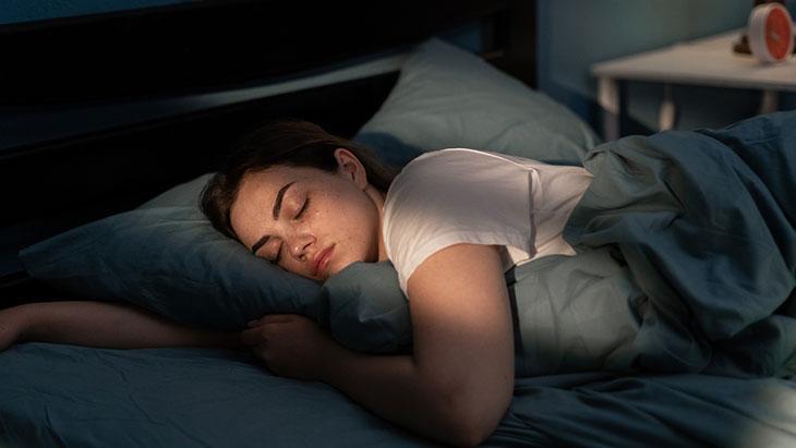 Uyku Hazırlık Rutini: Üç Bilimsel Egzersizle Geceyi Rahatlatın