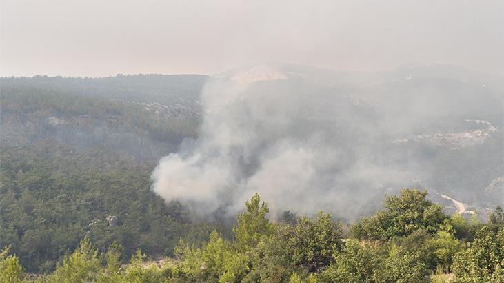 Yurdun dört bir yanında alevlerle mücadele! Yangın köye indi: Kaç artık hiçbir şey yapamayız