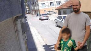 Altın Kutusu Olayı: Sokaktan Geçen Kadın ve Ailenin İmtihanı