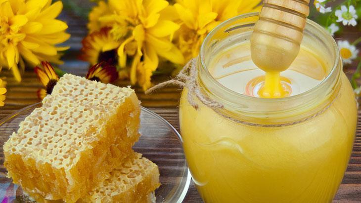 Arı Sütü ve Ham Balın Zihinsel Performans Üzerindeki Etkileri: Kadın Sağlığına Yönelik Görünüm