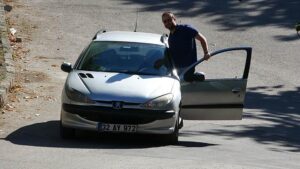 Ayazmana Rampası: Optik İllüzyonla Yokuş Yukarı Görülen Yolün Gerçek Yönü