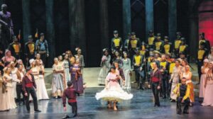 Carmen: Tutkunun Özgürlüğüne Çağrı – Atatürk Kültür Merkezi’nde Sahnelenen Modern Opera Yolu