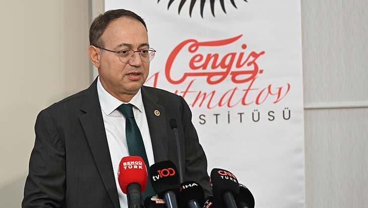 Cemile ile Ortak Alfabe ve Türk Dünyasının Resimle Buluşması: Uluslararası Serginin Tanıtımı
