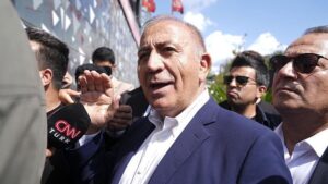 CHP İstanbul İçin Gürsel Tekin’in Görev Yetkisi ve Açıklamaları