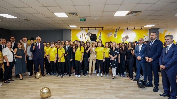 Demirören Medya Teknoloji Mesleki ve Teknik Anadolu Lisesi’nde Yeni Dönem Coşkusu ve Avrupa Akreditasyonu