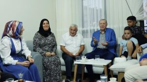 Deprem Bölgesindeki Hak Sahiplerine Yeni Yuva: 300 Bininci Konut Teslimatıyla Malatya’da Kura ve Açılış Töreni