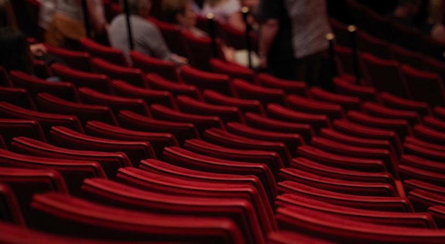 Devlet Tiyatrolarında 2025-2026 Sezonuna Özel: Yeni Oyunlar ve Ekim Ayı Perde Açıklıkları