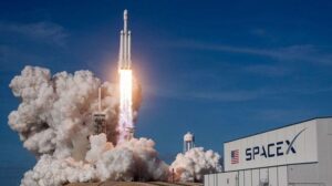 EchoStar ve SpaceX: AWS-4 ve H-blok Spektrumunun Satışı ve Starlink Doğrudan Hücre İş Birliği
