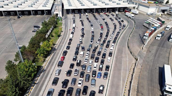 Edirne Kapılarında Gurbetçi Yoğunluğu ve Üç Aylık Giriş-Çıkış Verileri