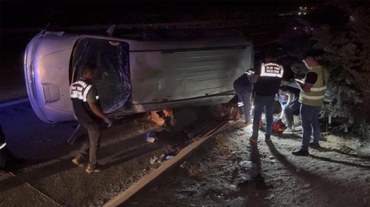 Gaziantep-Şanlıurfa Otoyolu Nizip Kesiminde Minibüs Faciası: İki Kadın Hayatını Kaybetti