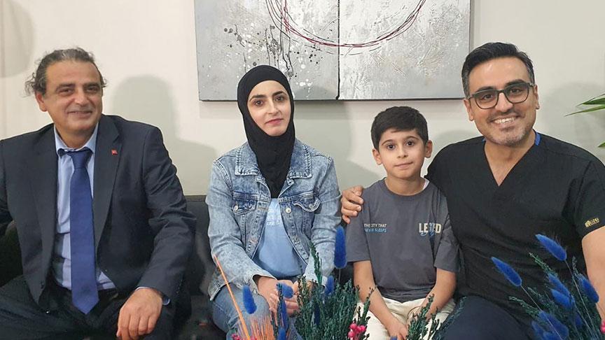 İki Ansichtar Yürek: Ailevi Hiperkolesterolemili Genç Kadının Şokla Duran Kalbi ve İki Kez Ölümden Dönüşü