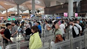 İstanbul Havalimanı ve İki Yakın Havalimanında 8 Aylık Yolcu ve Uçuş Raporu