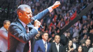 İstanbul’da Partinin Baba Evi ve Kayyım Tartışması: Gösteri Yasağı ve İçişleri Bakanlığı Açıklamaları