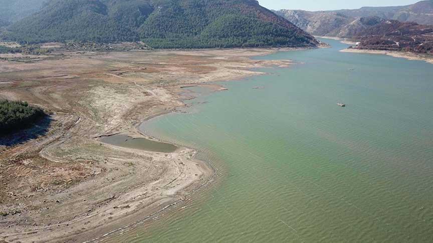 İzmir’de Su Kesintileri: 3-11 Eylül Arası Planlı ve Dönüşümlü Uygulama Detayları