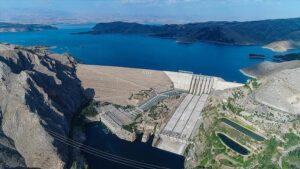 Keban Barajı ve HES: Türkiye’nin Enerji Güvencesindeki Stratejik Rolleri ve Yüzer GES Vizyonu