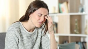 Keratokonus ve Göz Sağlığı: Belirtiler, Risk Faktörleri ve Tedavi Yöntemleri